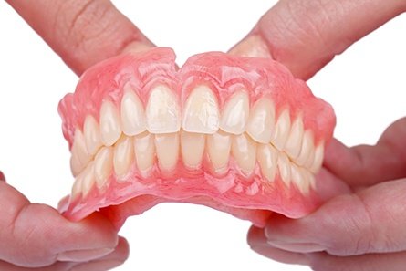 dentures1.jpg